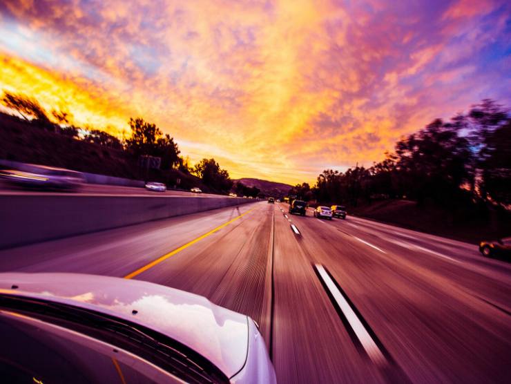 auto su autostrada